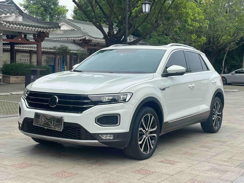 Volkswagen T-Roc - фото 0