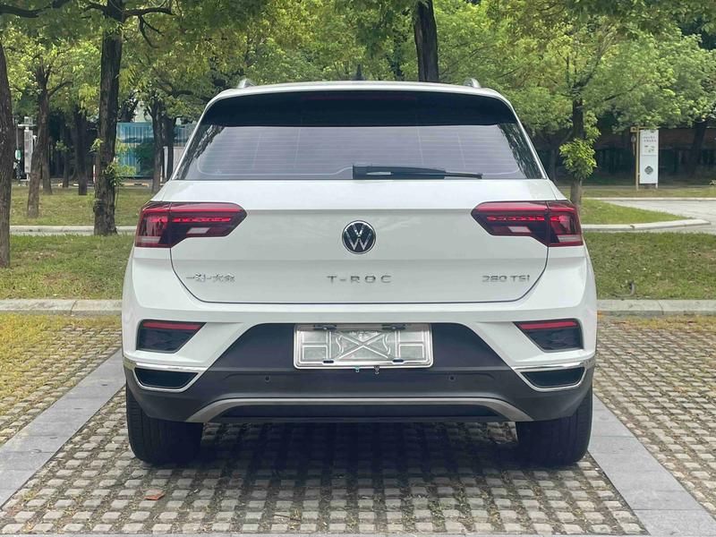 Volkswagen T-Roc - фото 4