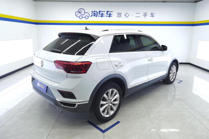 Volkswagen T-Roc - фото 2
