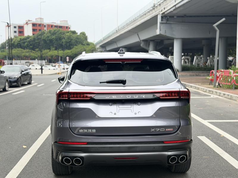 Jetour X70 PLUS - фото 4
