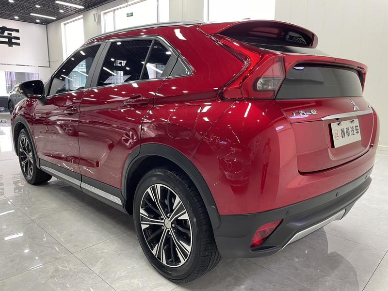 Mitsubishi 奕歌 - фото 4