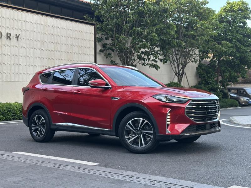 Jetour X70 PLUS - фото 2