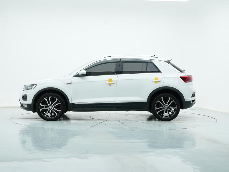 Volkswagen T-Roc - фото 3