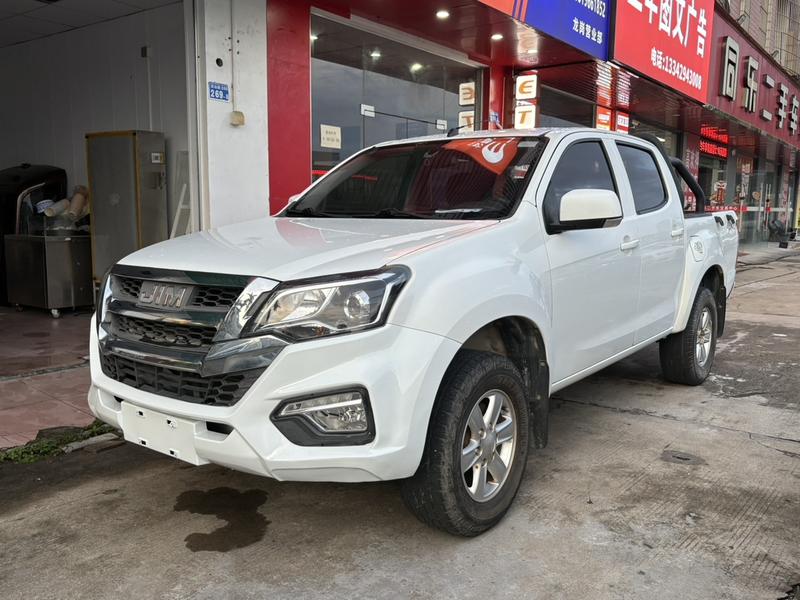 Isuzu RE-MAX - фото 0