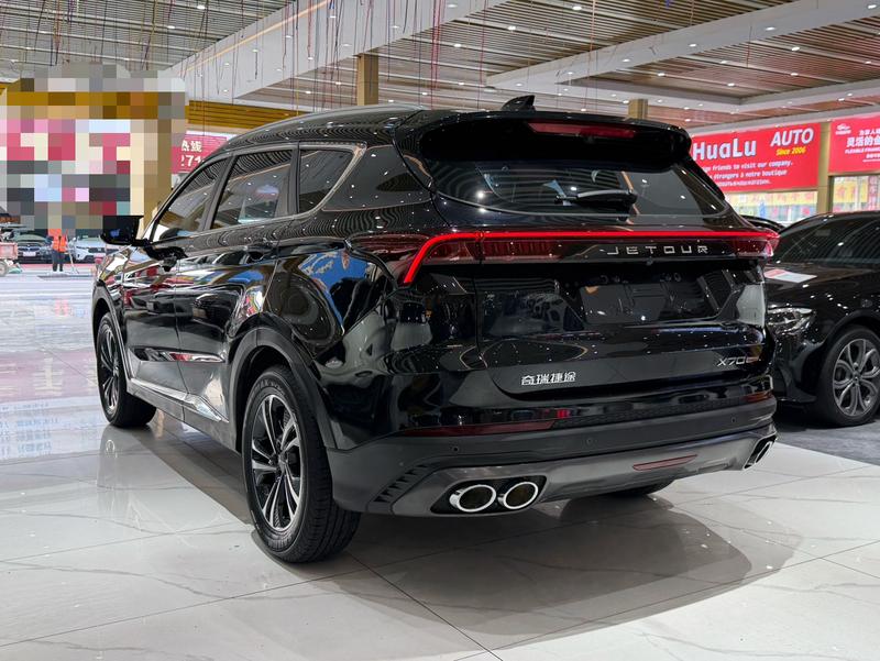 Jetour X70 PLUS - фото 3