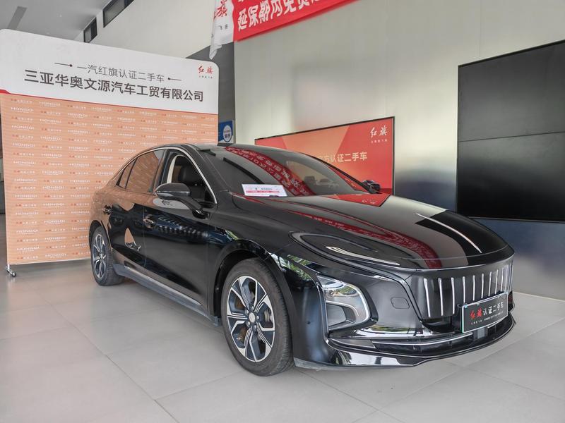 Hongqi E-QM5 - фото 2