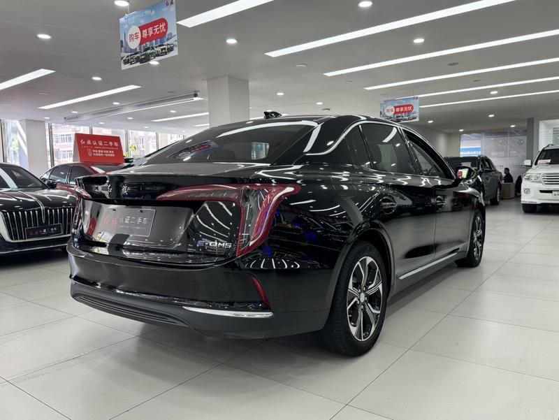 Hongqi E-QM5 - фото 4