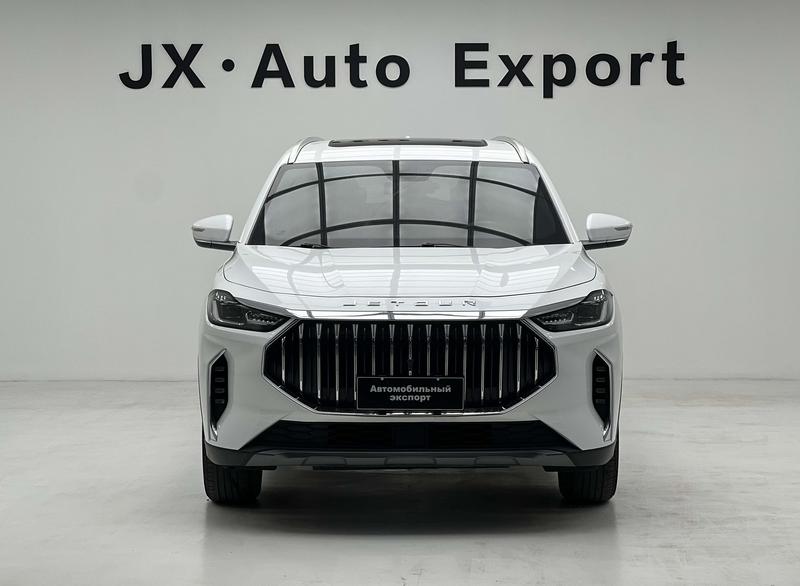 Jetour X70 PLUS - фото 1