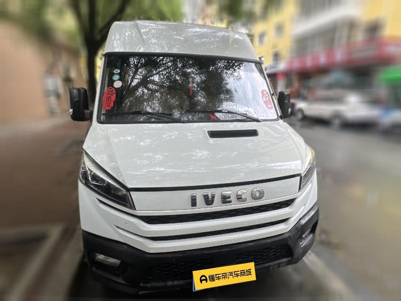 Iveco Daily - фото 1