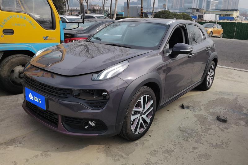 Lynk & Co 02 - фото 0