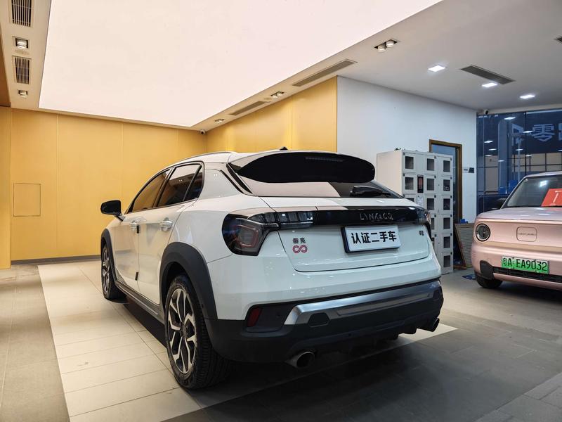 Lynk & Co 02 - фото 4