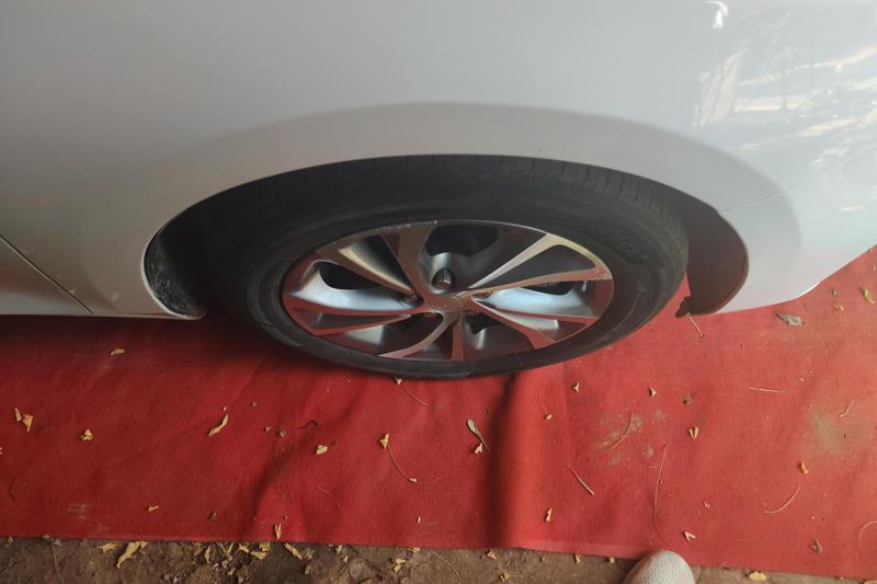 Buick Verano - фото 4