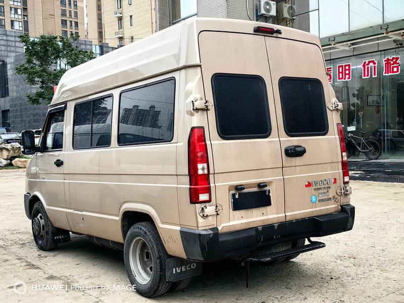 Iveco Daily - фото 3