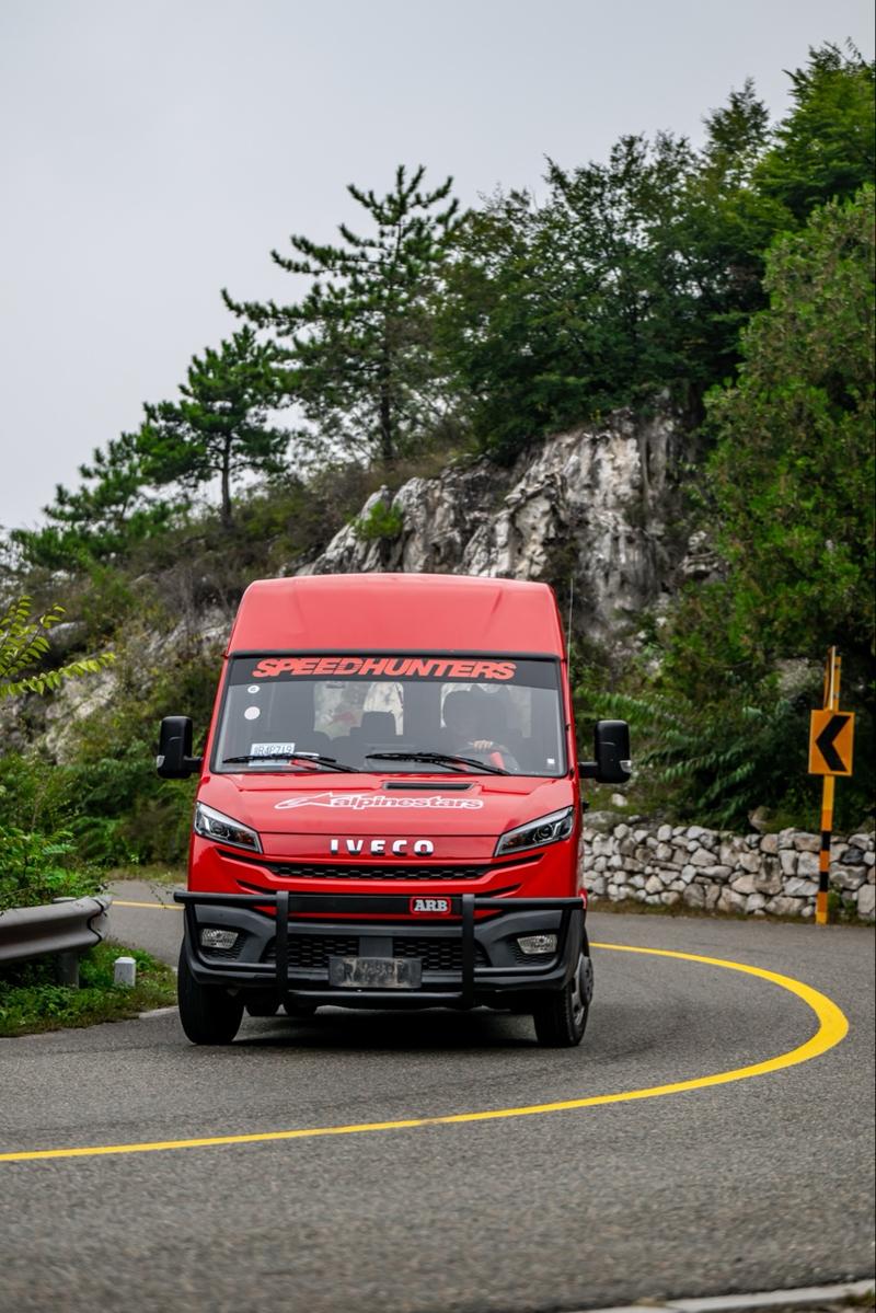 Iveco Daily - фото 1
