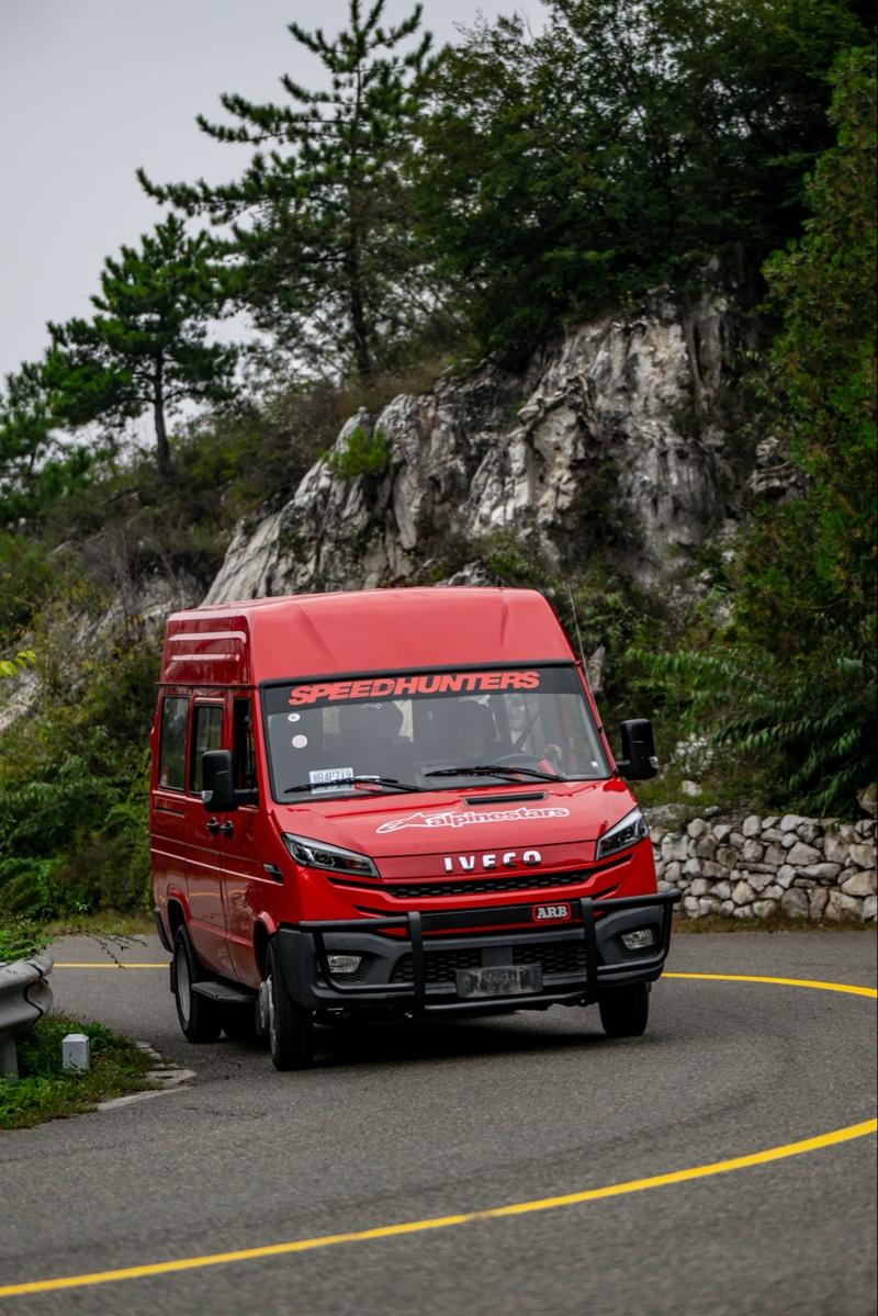 Iveco Daily - фото 2