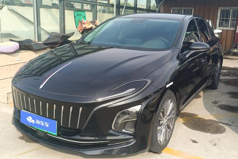 Hongqi E-QM5 - фото 0