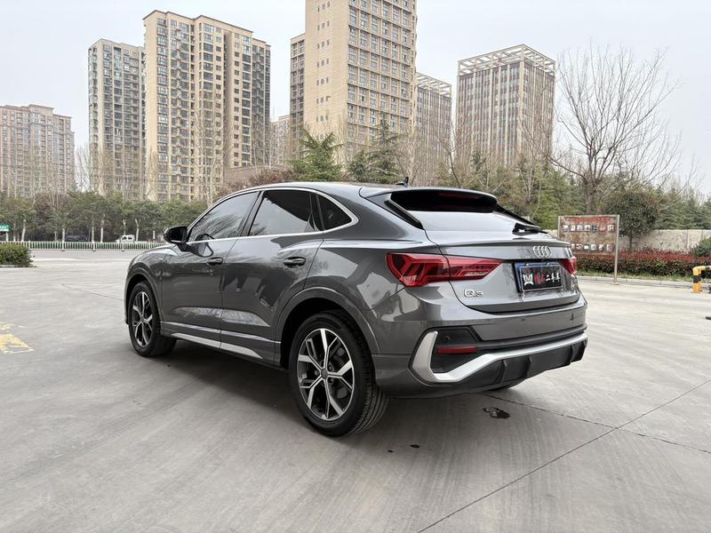 Audi Q3 Sportback - фото 3