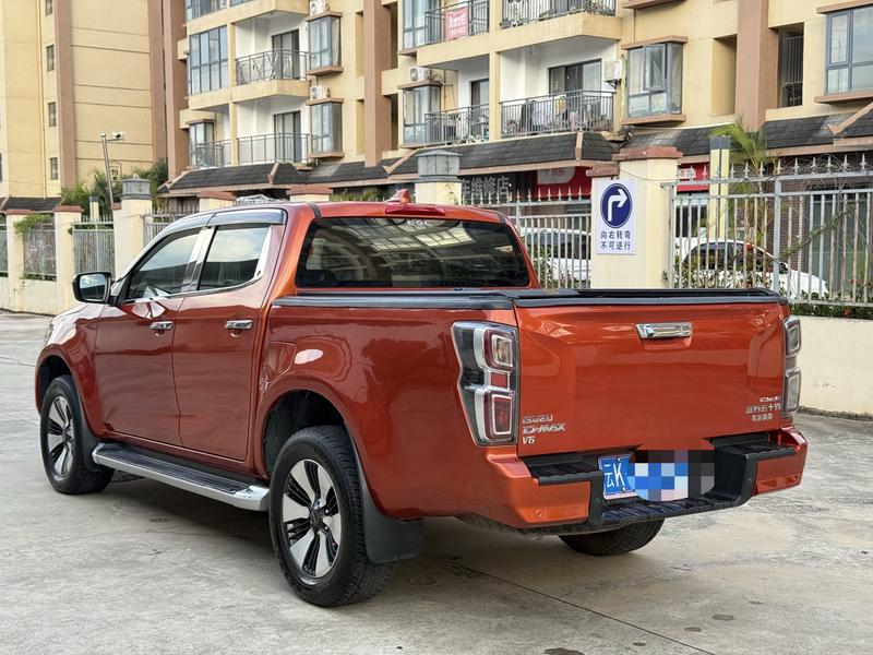 Isuzu D-MAX - фото 3