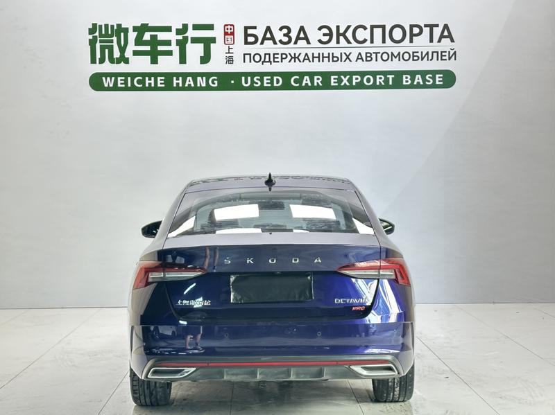 Skoda Octavia - фото 4