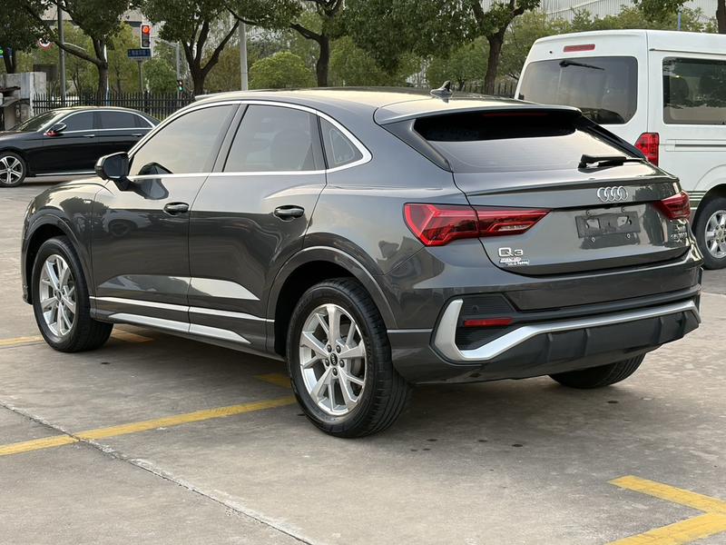Audi Q3 Sportback - фото 3