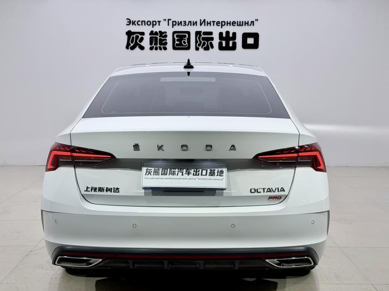 Skoda Octavia - фото 4