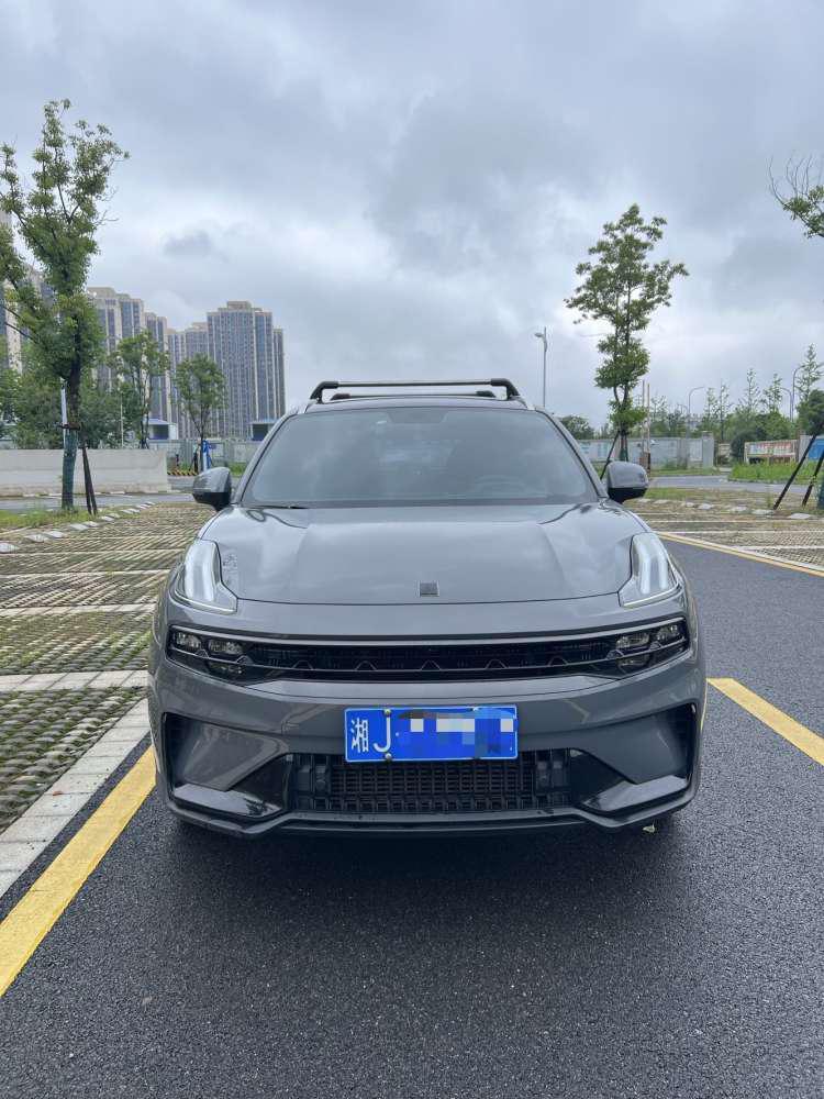 Lynk & Co 06 - фото 1