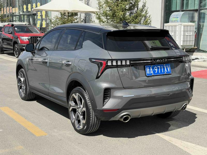 Lynk & Co 06 - фото 3