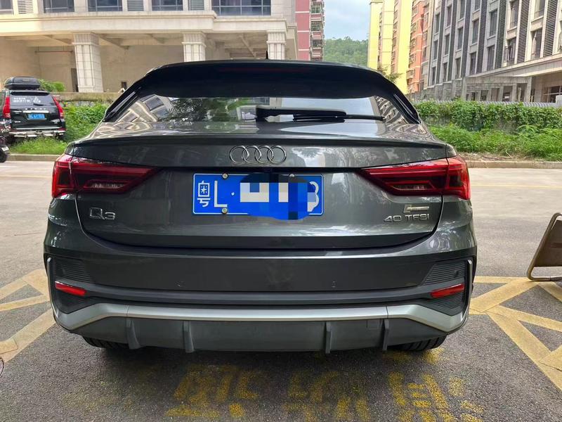 Audi Q3 Sportback - фото 3