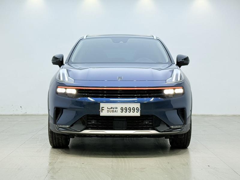 Lynk & Co 06 - фото 1