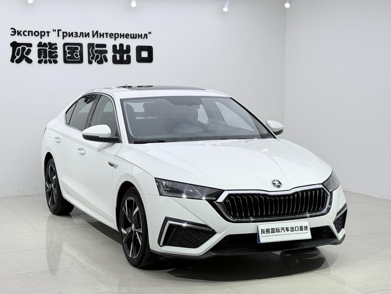Skoda Octavia - фото 2