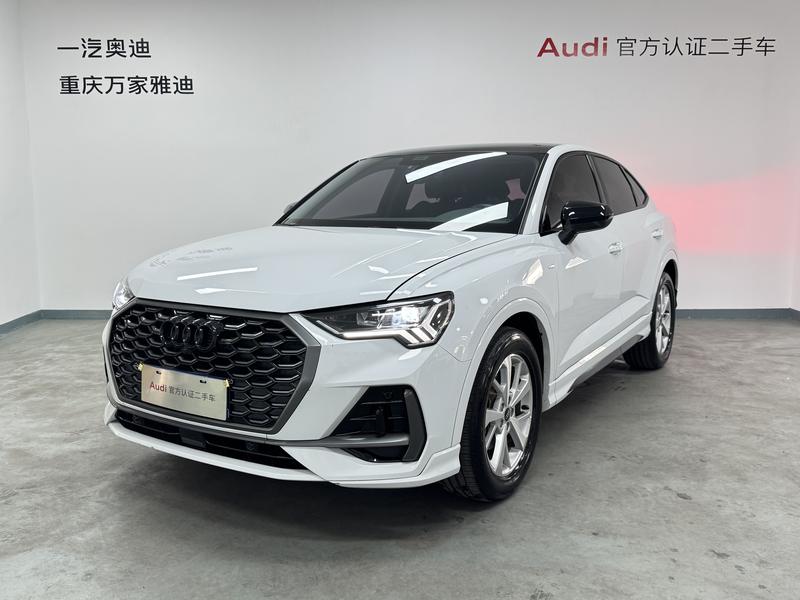Audi Q3 Sportback - фото 0