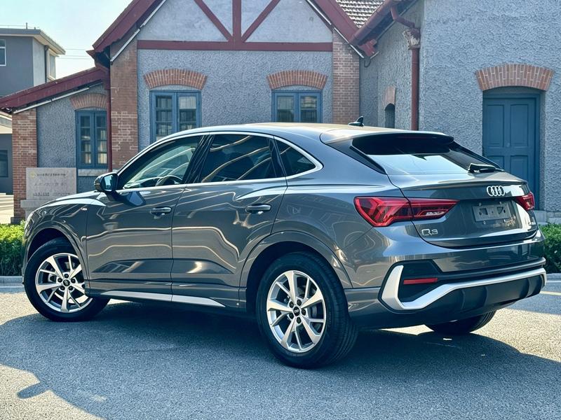 Audi Q3 Sportback - фото 3