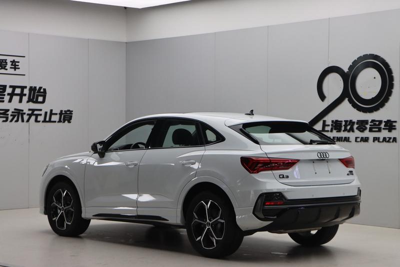 Audi Q3 Sportback - фото 4