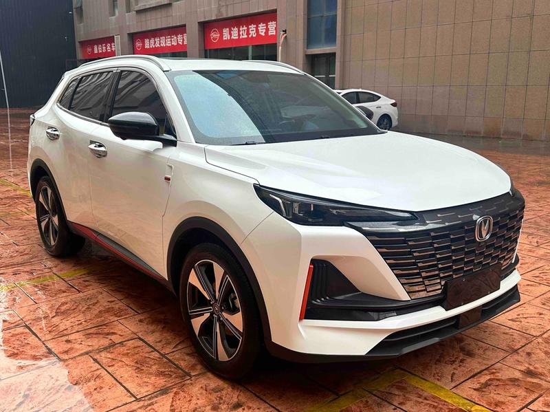 Changan CS55 PLUS - фото 2