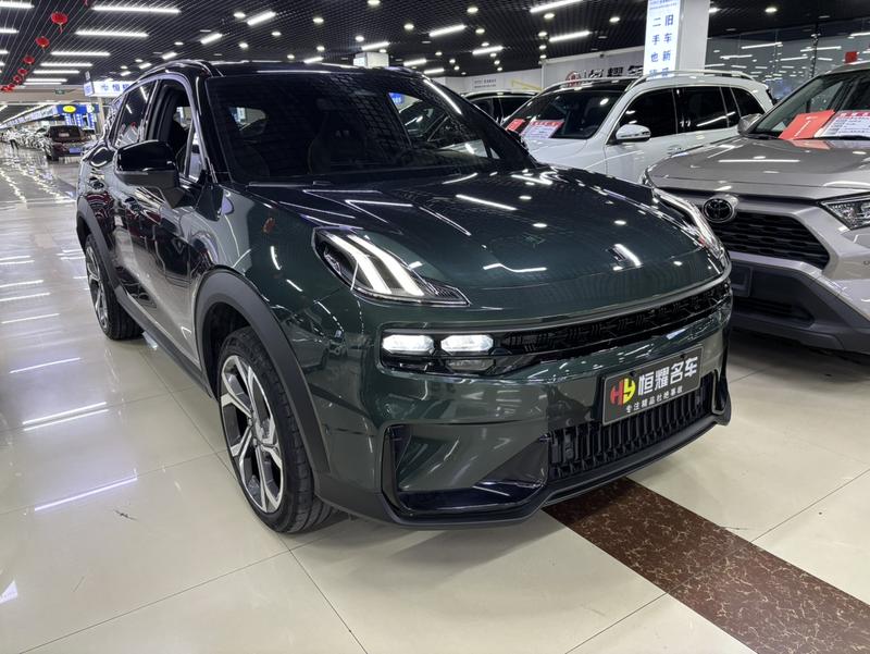 Lynk & Co 06 - фото 2