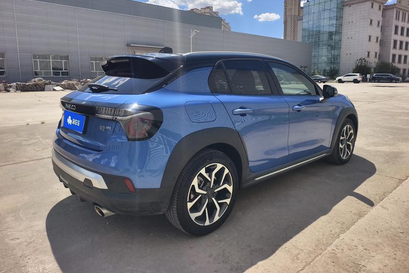 Lynk & Co 02 - фото 2