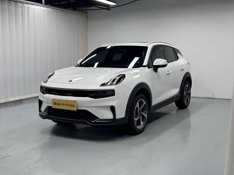 Lynk & Co 06 - фото 0