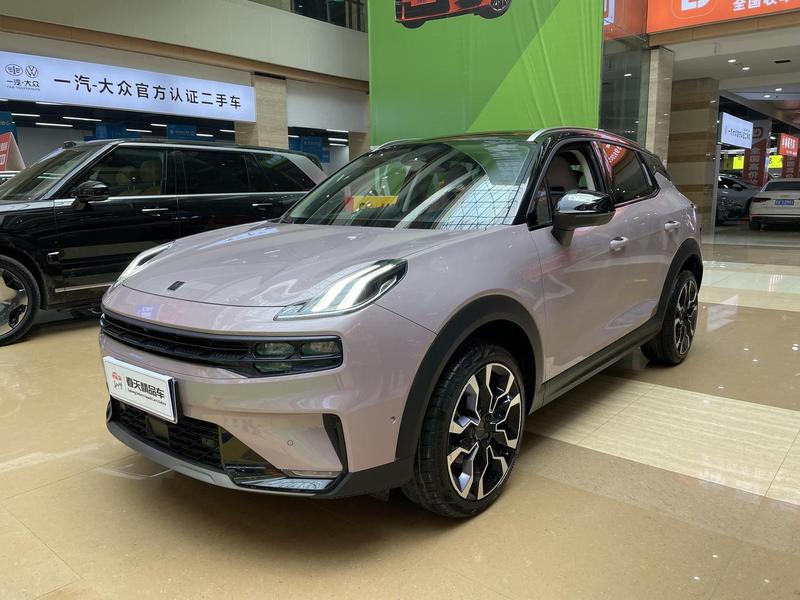 Lynk & Co 06 - фото 0