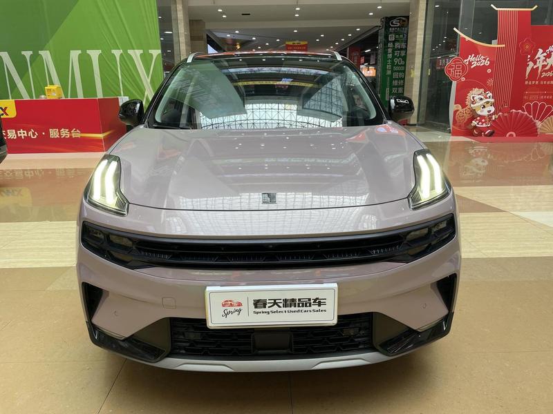 Lynk & Co 06 - фото 1