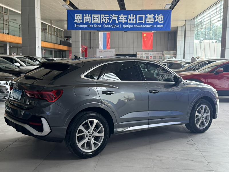 Audi Q3 Sportback - фото 3
