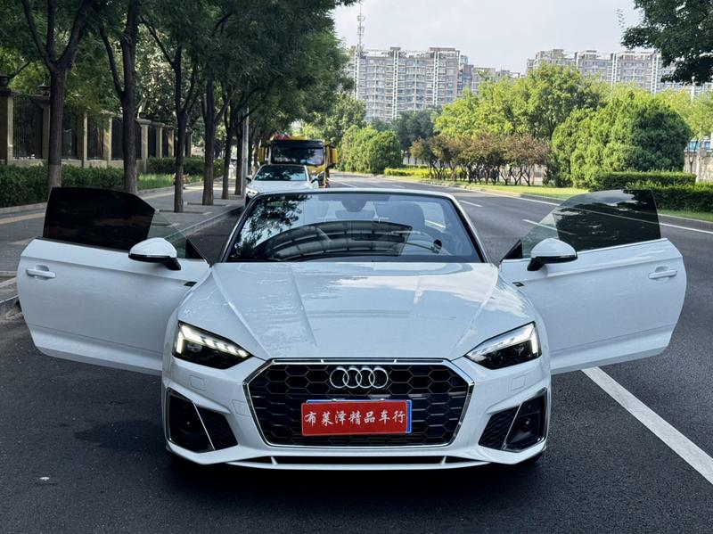 Audi A5 - фото 1