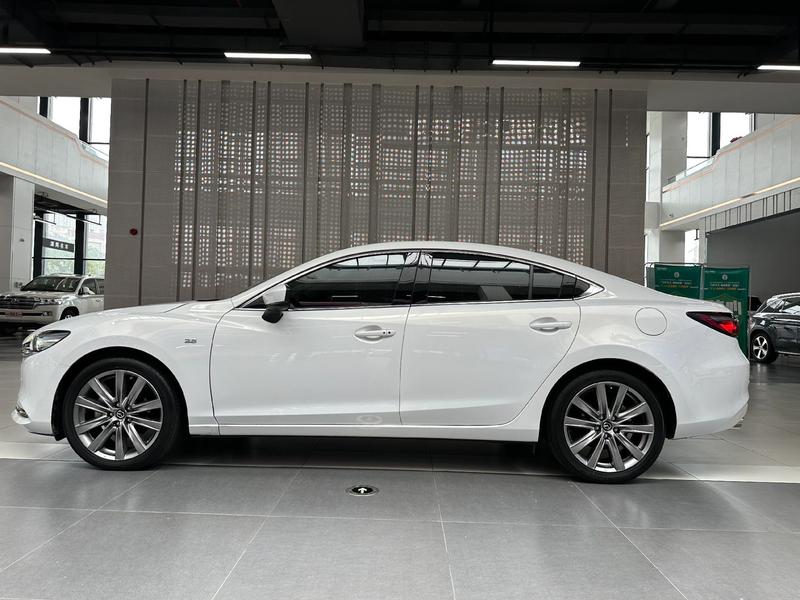 Mazda Atenza - фото 2