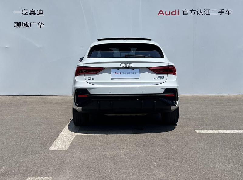 Audi Q3 Sportback - фото 2
