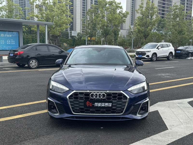 Audi A5 - фото 1