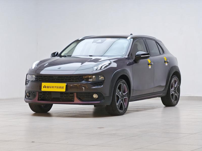 Lynk & Co 02 - фото 0