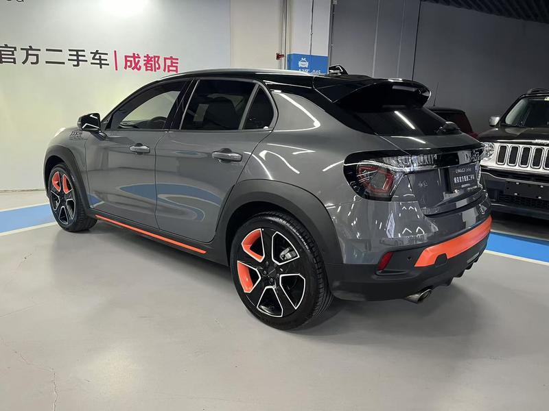 Lynk & Co 02 - фото 4
