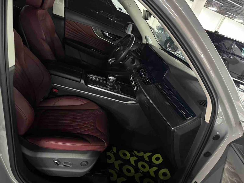 Hongqi HS5 - фото 4