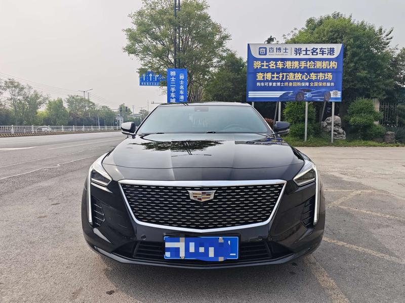 Cadillac CT6 - фото 1