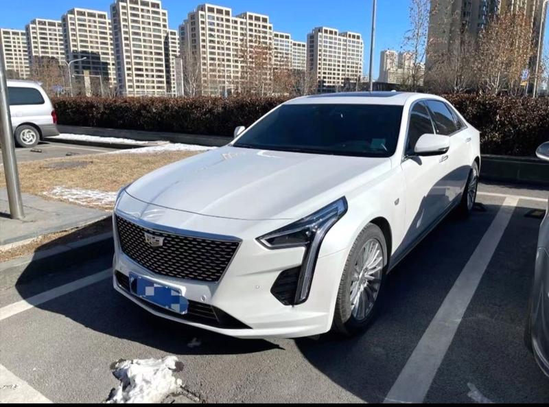 Cadillac CT6 - фото 0