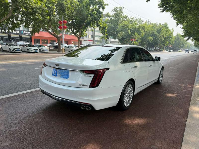 Cadillac CT6 - фото 4